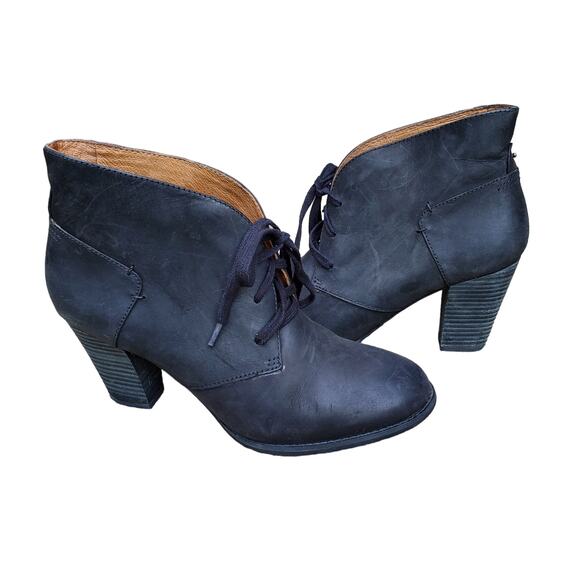 Clarks Indigo Black Leather Lace Up Block Heel Ankle Boot Bootie Sz 8.5 - Picture 3 of 10